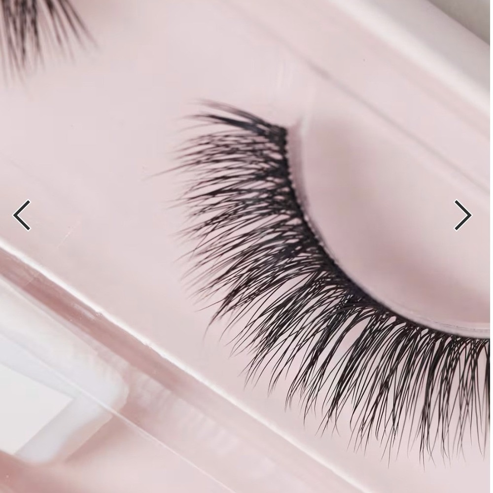 LOT OF 2 Iconic London Main Character False Lashes Long Faux Minx Eyelashes